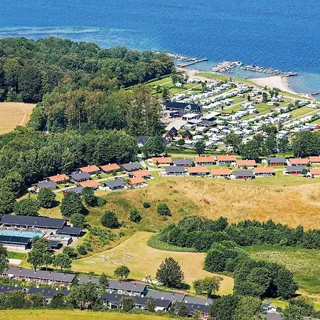 2 Person In 아벤라